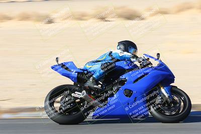 media/Jan-09-2022-SoCal Trackdays (Sun) [[2b1fec8404]]/Turn 8 (1045am)/